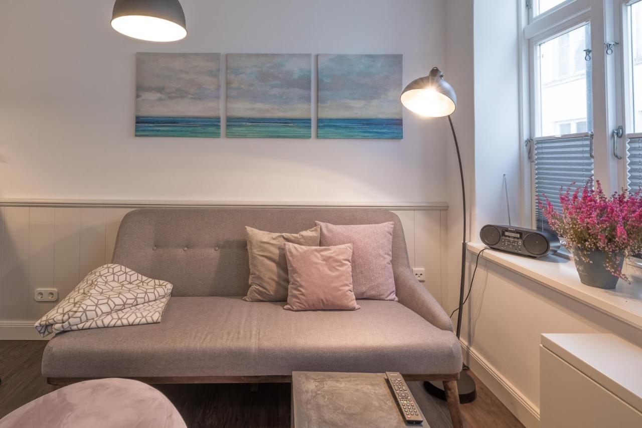 Apartmenthaus Theodor Storm Daemmerstunde 후줌 외부 사진